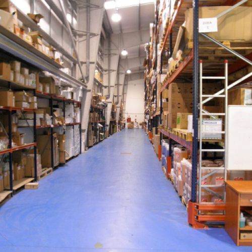 Almacén de productos de limpieza